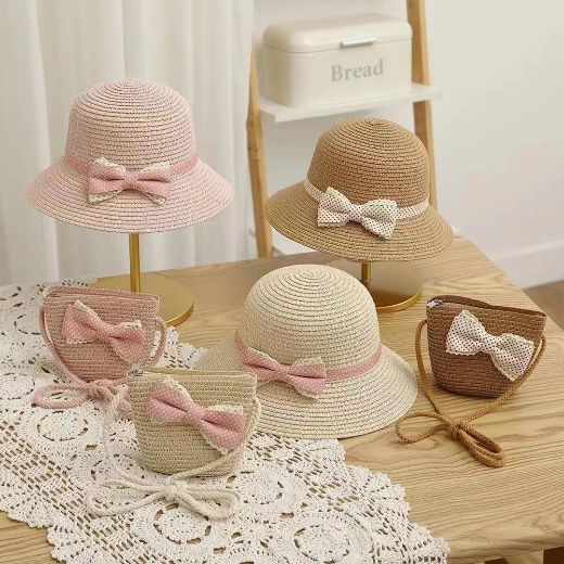 Picture for category Girls' bags and hats